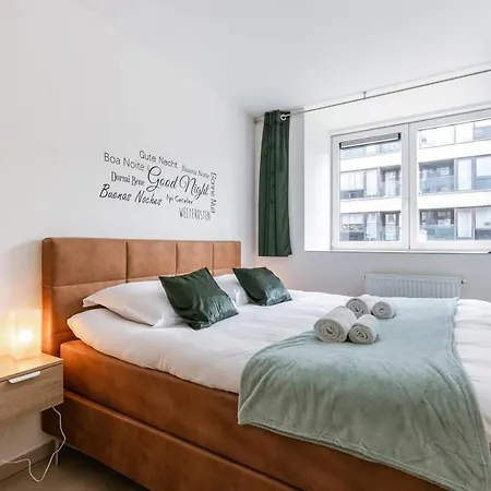 Huswell - Bright Duplexapartment Остенде